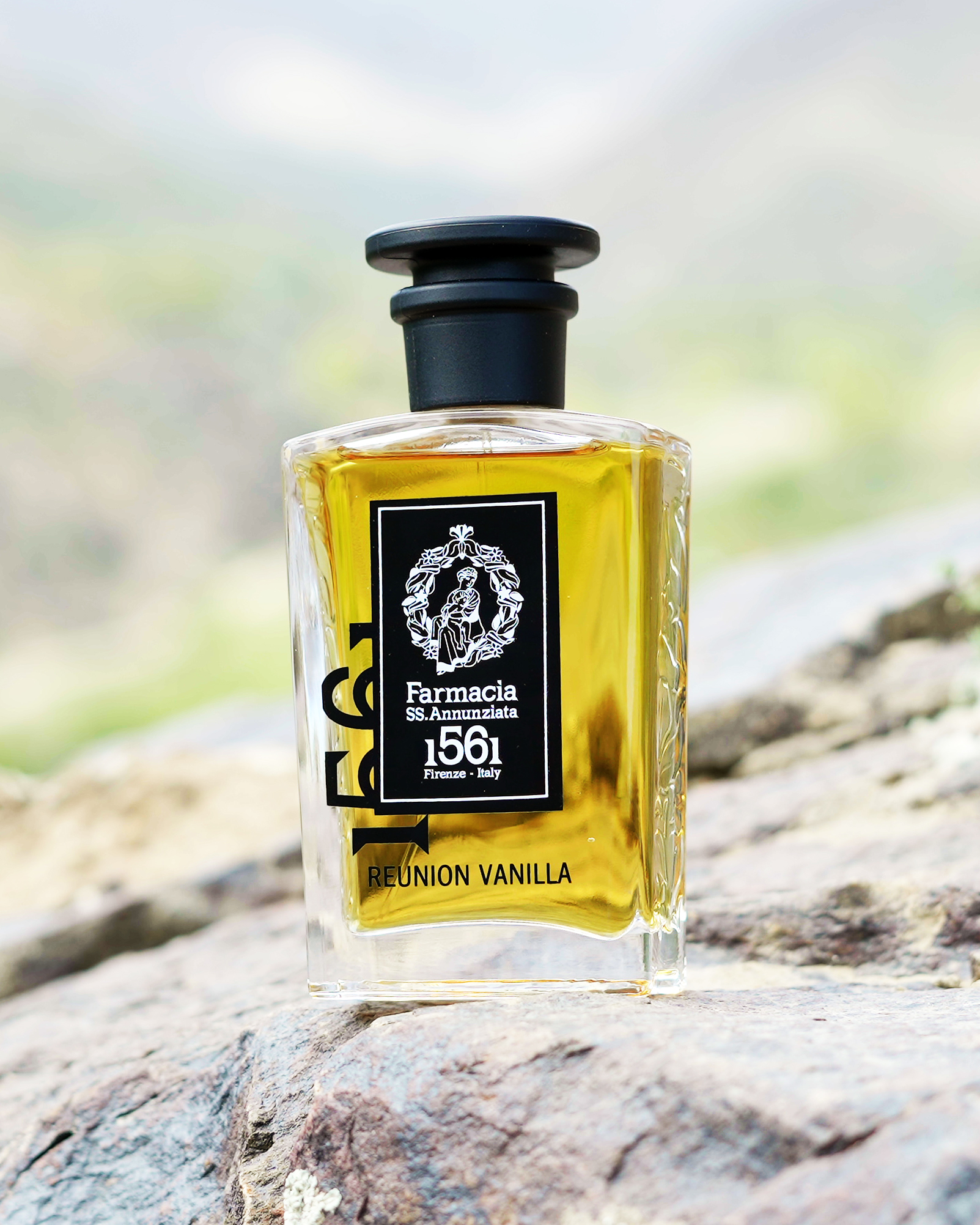 Identical perfume to Antonia's Flowers East Hampton with freesia notes