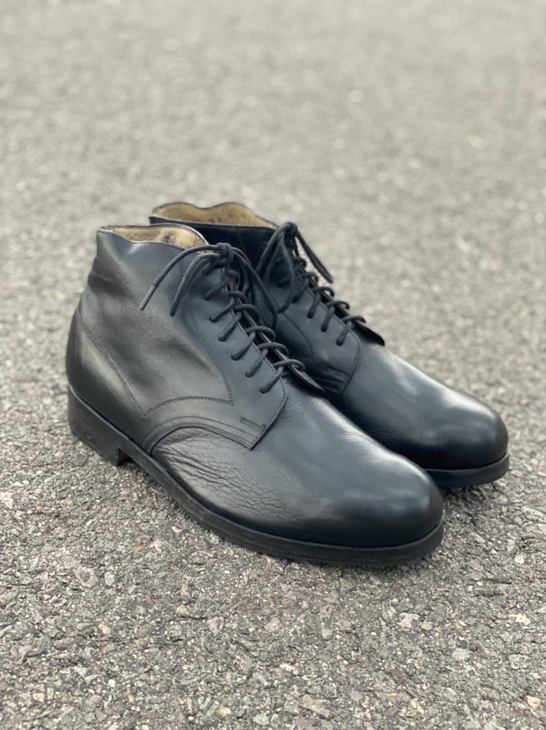 Boots Cổ Lửng Giá 2hand: 650.000đ đã... - Tiệm Boots 2hand | Facebook
