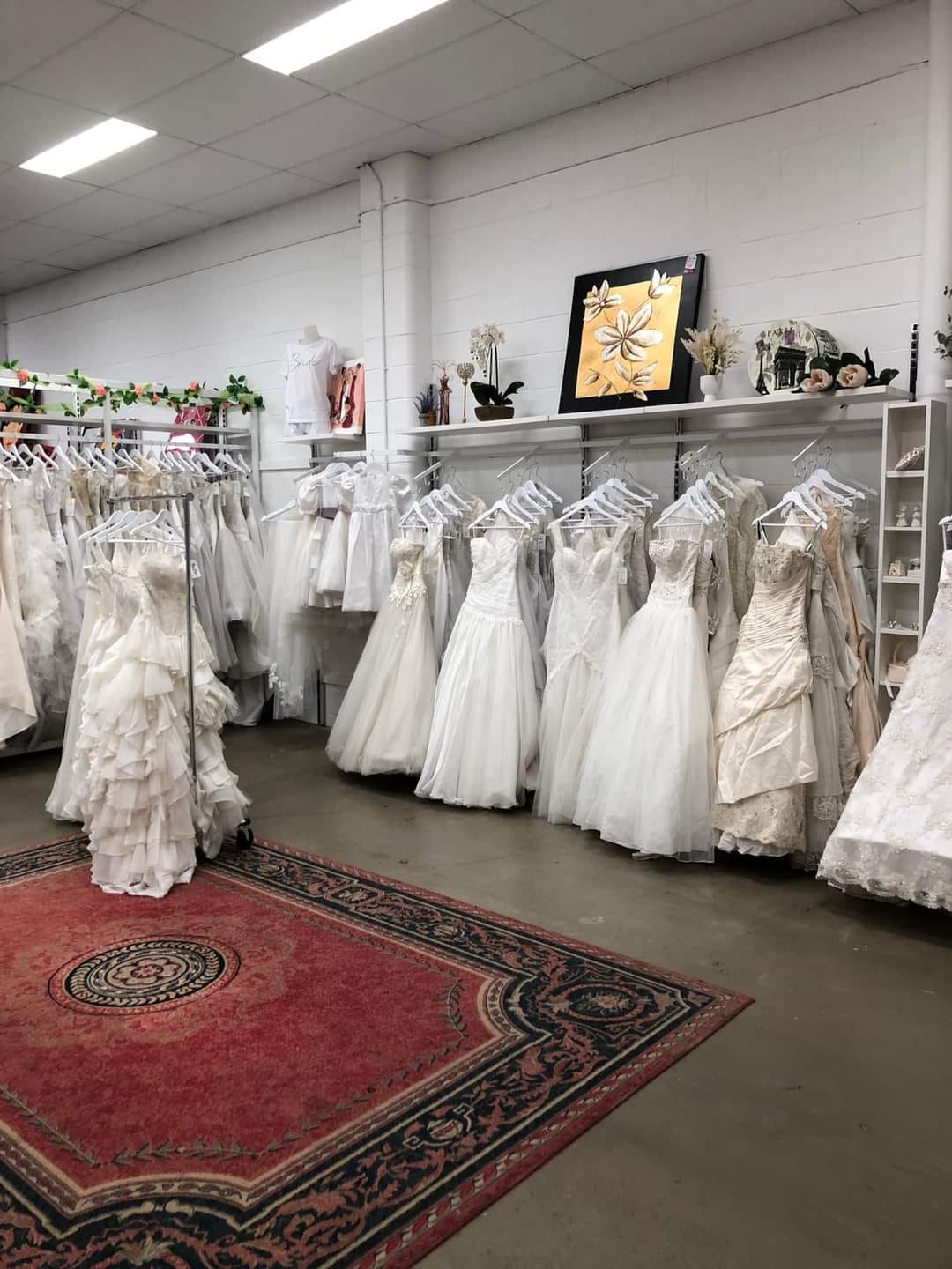 op shop bridesmaid dresses ✨ Say “yes” to the dress for less! ✨ Discover beautiful pre-loved bridal gowns, elegant dresses, accessories and more at our RSPCA Sherwood. Whether you're planning your dream wedding 25WK13 Kensie Ruffle Long Sleeve Color:Lilac-multi Concealed side zip fastening