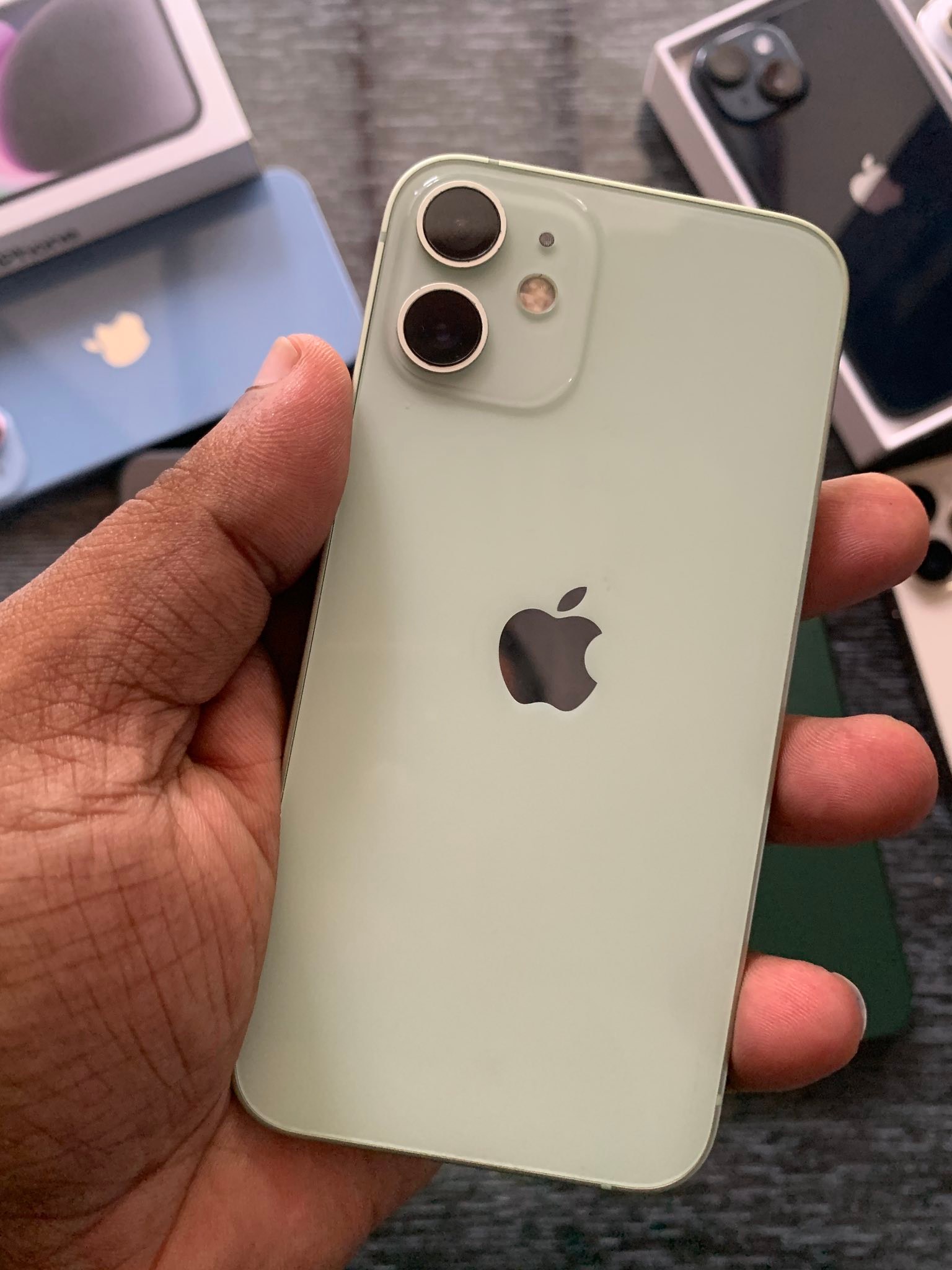 Apple iPhone 12 mini 128gb Green Condition 98% Battery health 70 