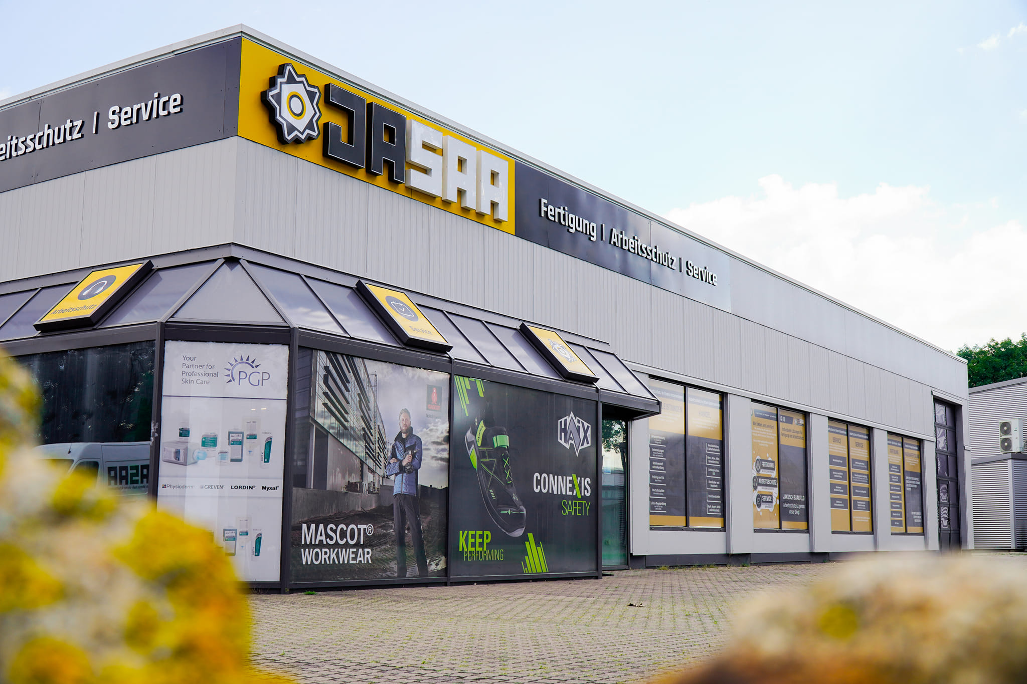 Batix Software GmbH added a new... - Batix Software GmbH
