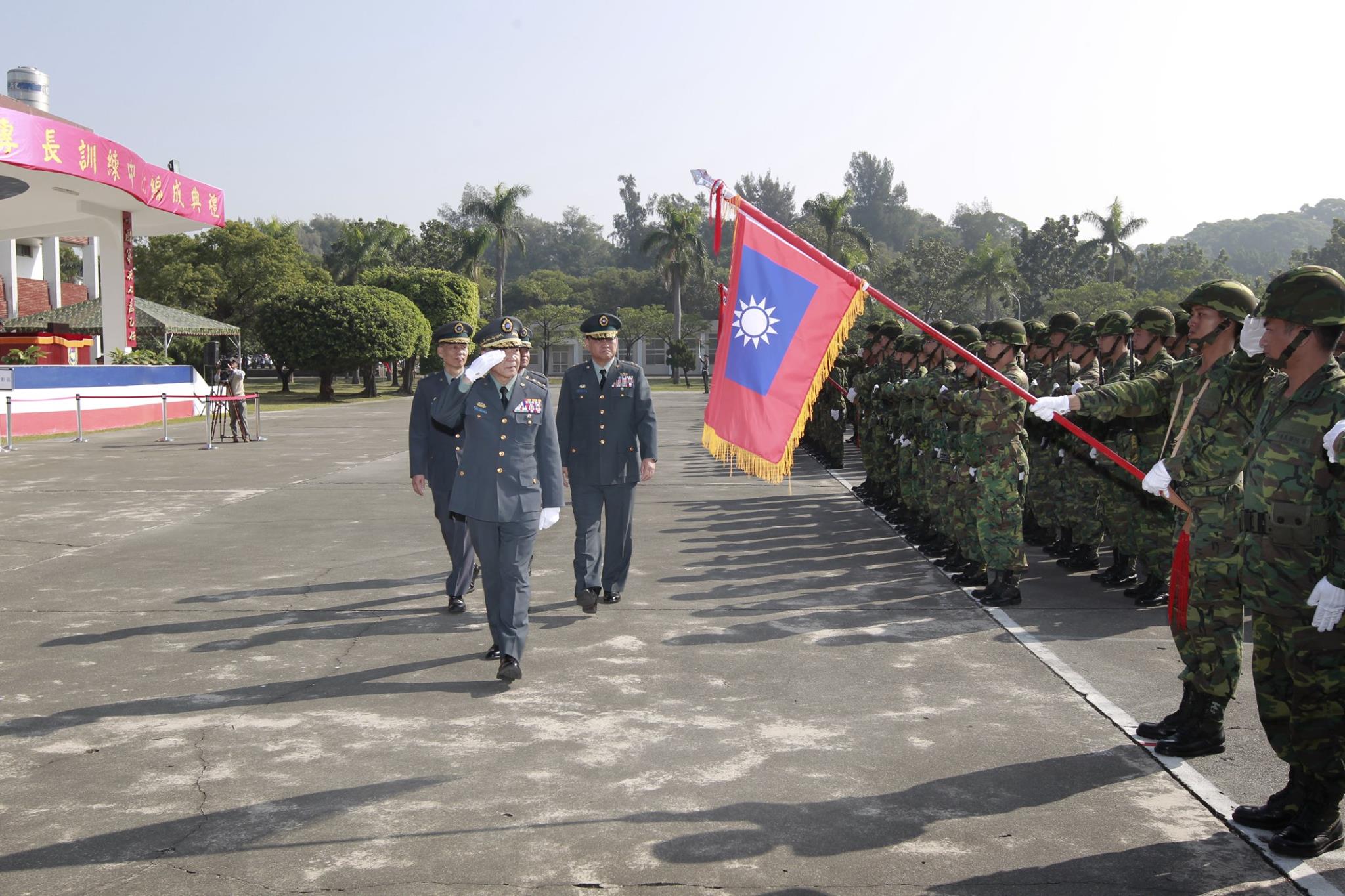 國防部發言人 陸軍南區專長訓練中心編成 Facebook