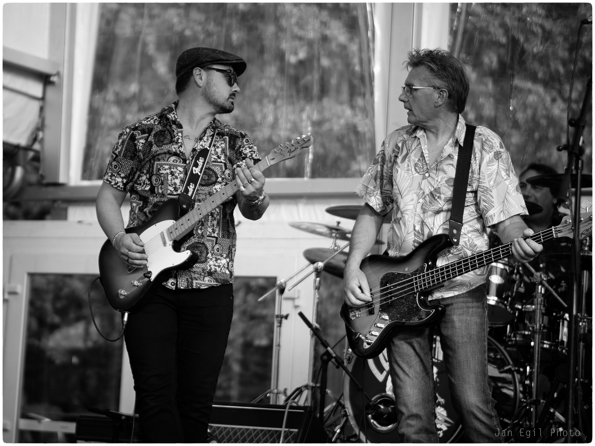 Hitsurfers - Velkommen til The Hitsurfers Official. Etter... | Facebook