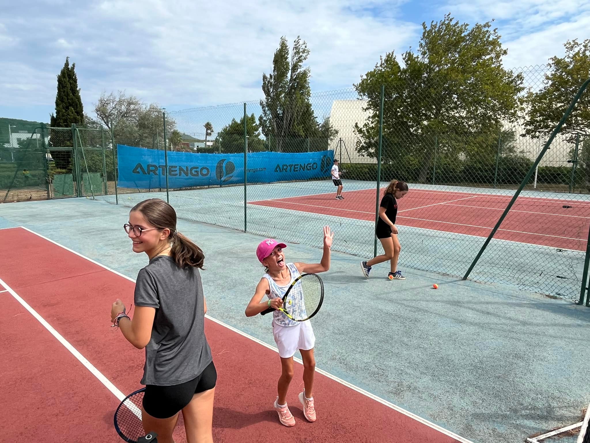 stages-tennis-padel-gruissan-gruissan