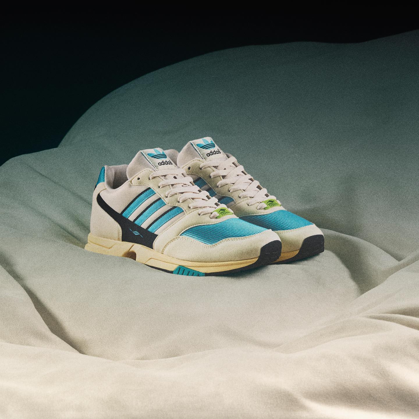 ADIDAS ZX 1000 RETRO La serie A-ZX se estrena oficialmente con la