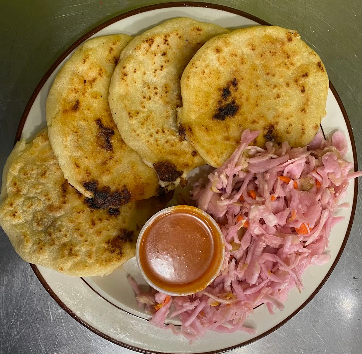 Pupuseria Salvadoreña