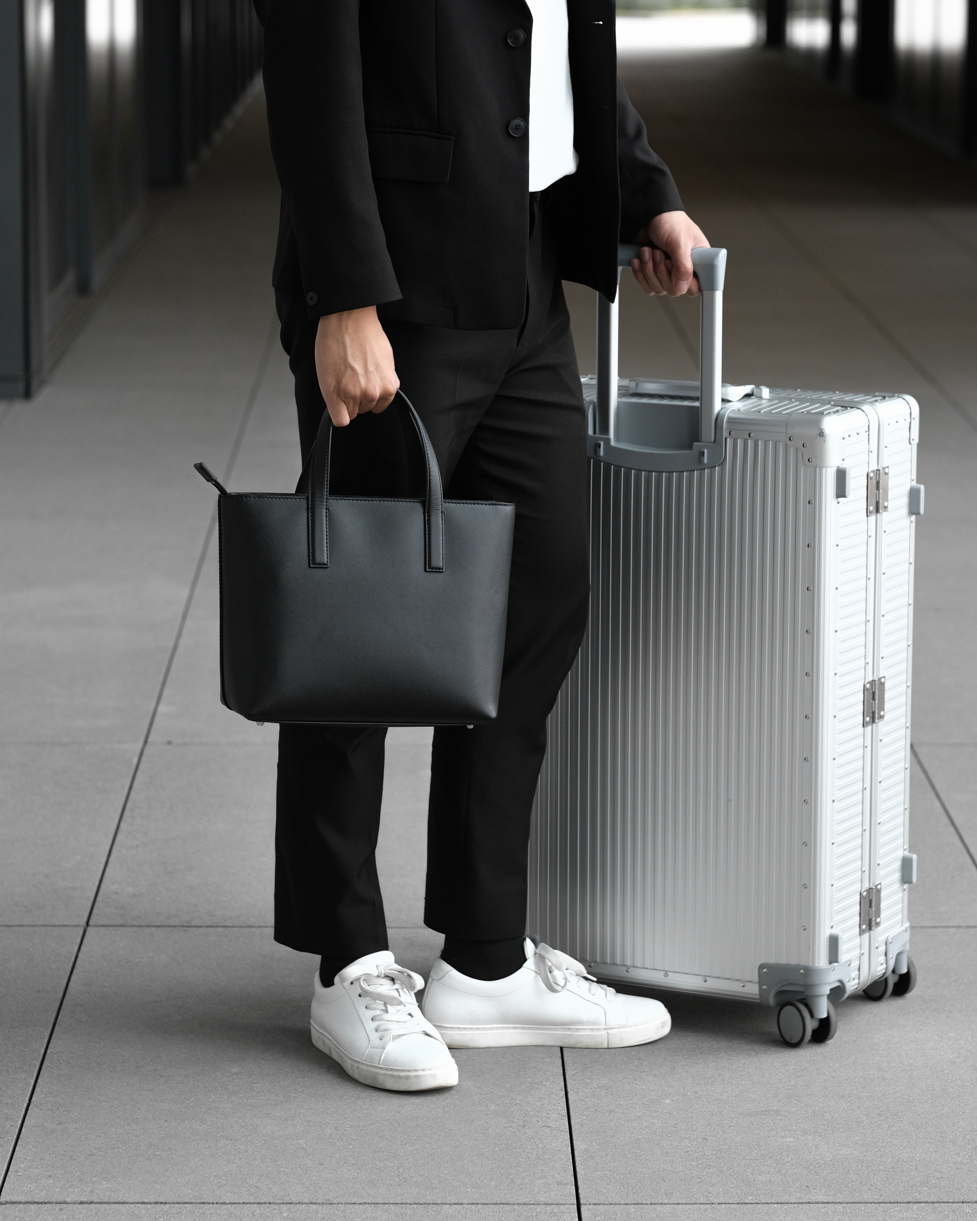 Aucentic - STRIPE ALUMINUM SUITCASE OP.13 完売が続いていた人気