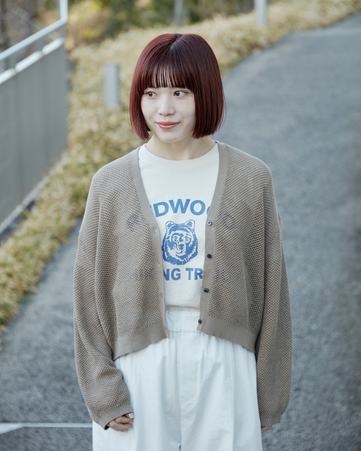 UNITEDARROWS 絞まっ ネイビーコート洗練されたデザインと機能美が融合 