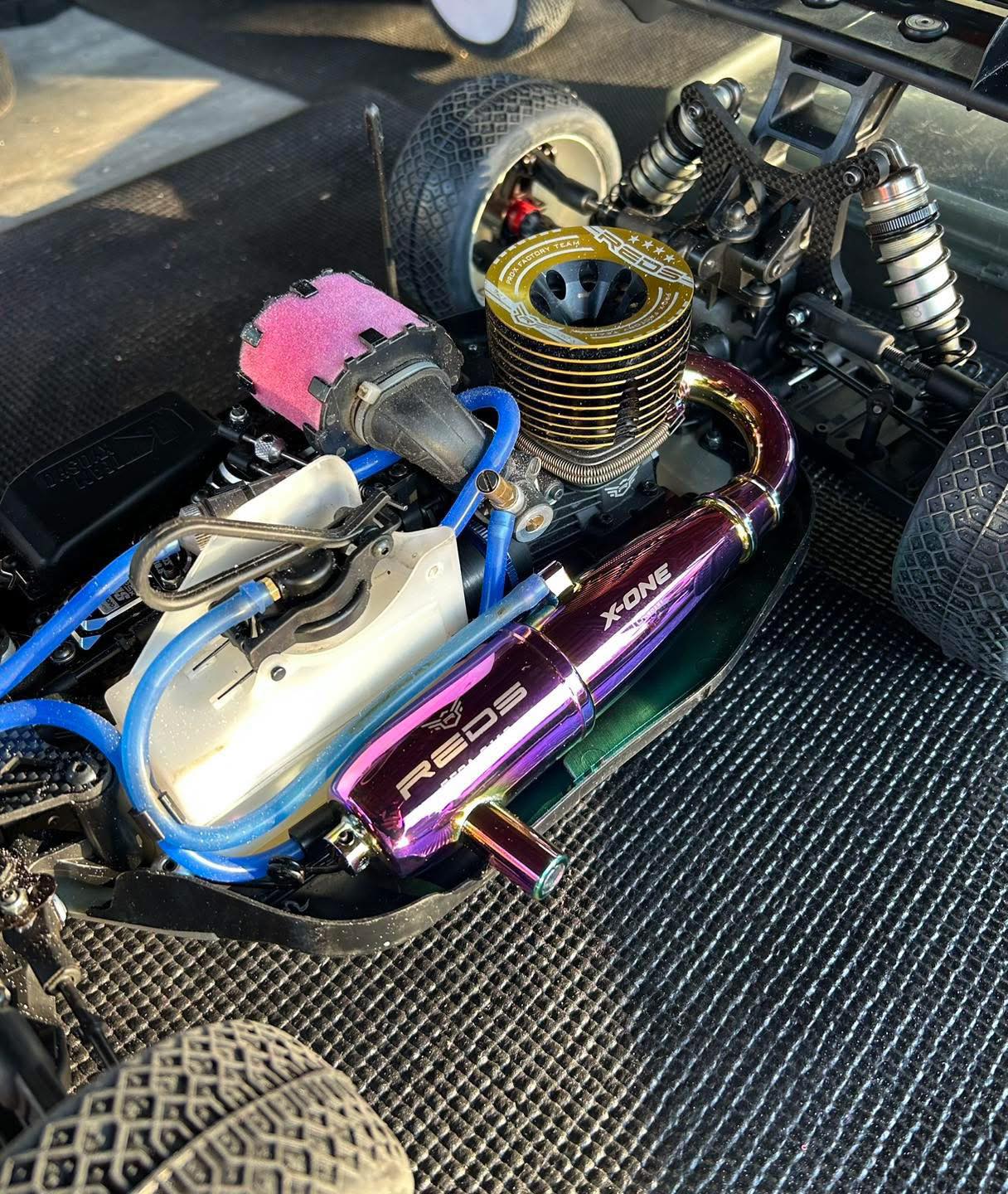Davide Ongaro's buggy features laydown shock design at Montpellier GP