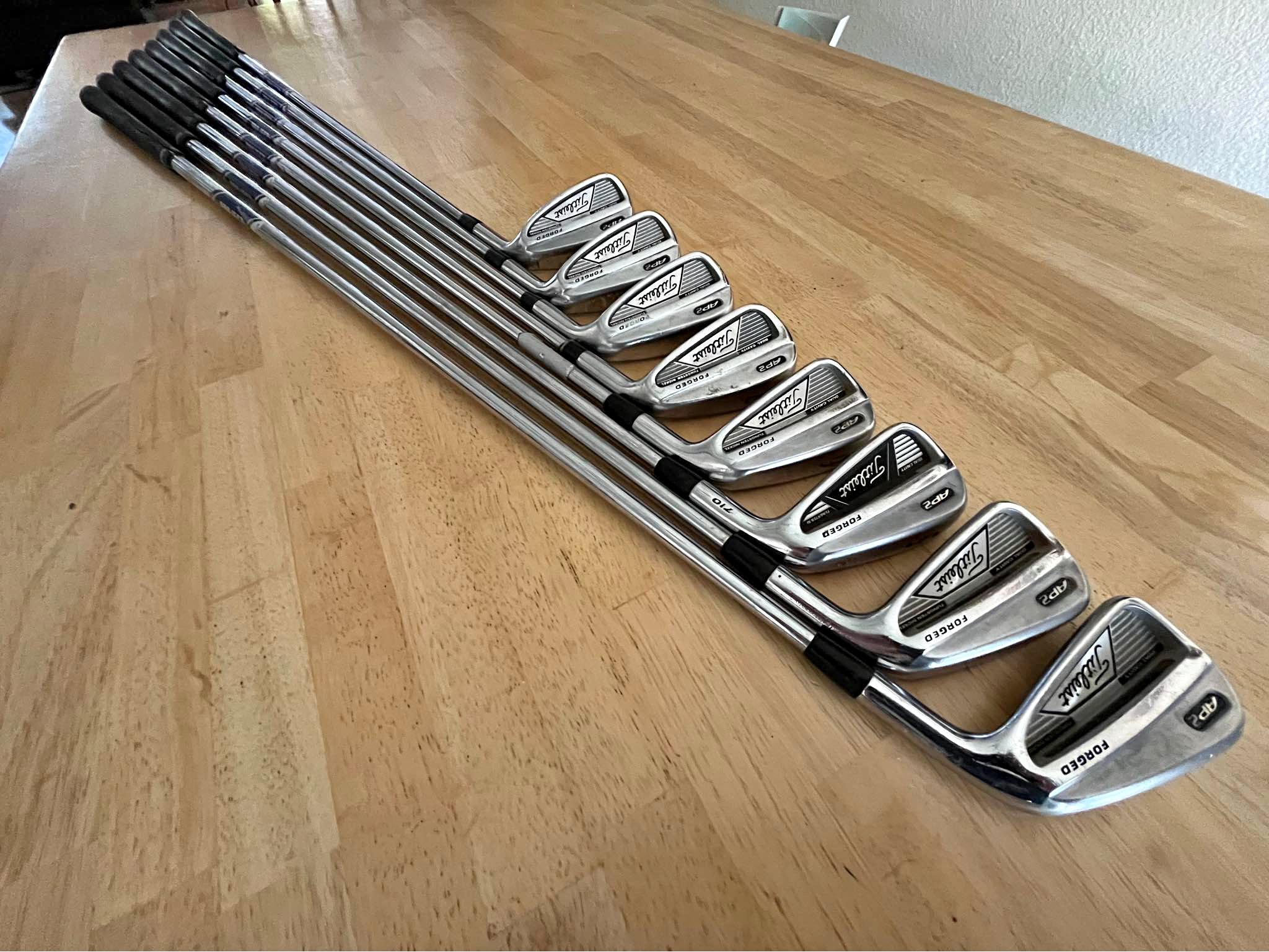 Titleist 716 Cb Forged Iron Set 4-p / Dynamic Gold 120 Stiff 