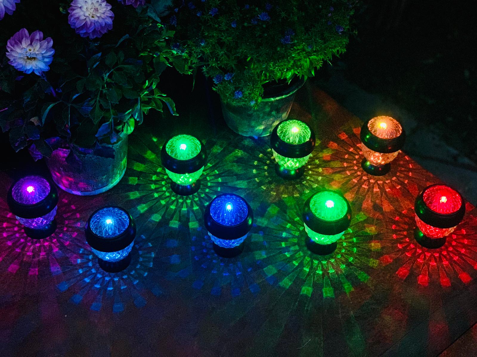 Ich bin Fan von Solithia und möchte wissen, wo es die Lampen aktuell zu kaufen gibt. Danke!