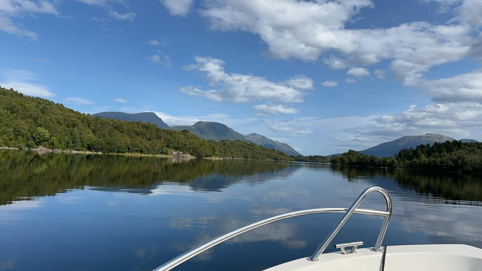 bj-lstad-camp-hytter-malmefjorden