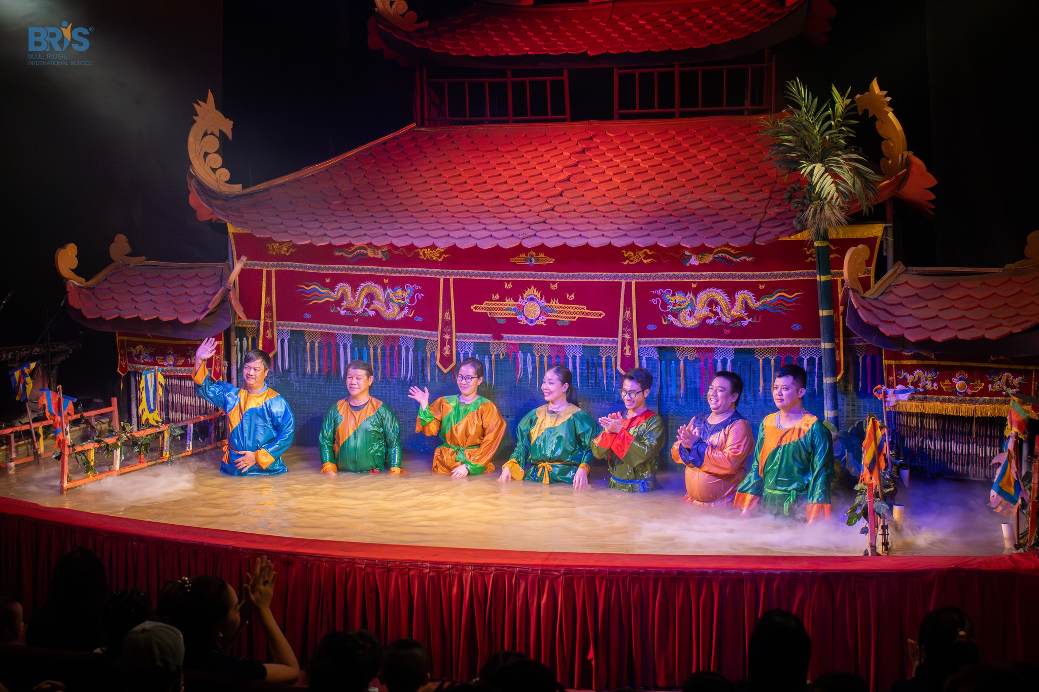 Nhà Hát Múa Rối Nước Rồng Vàng - The Golden Dragon Water Puppet Theater ...