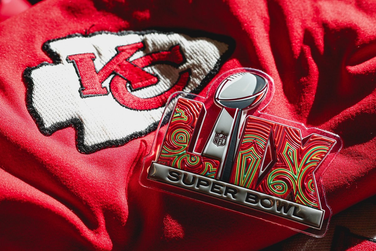 First look at the Chiefs' Super Bowl LIX jerseys 🏆 (via @chiefs
