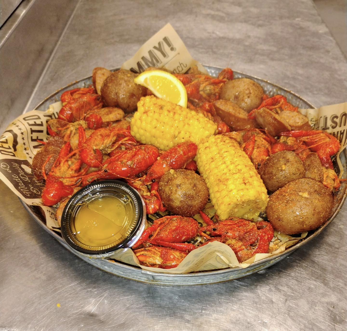 Hull's - 🔥 MARDI CRAWFISH BOIL – ALL WEEK LONG!🔥 Laissez les bon temps ...