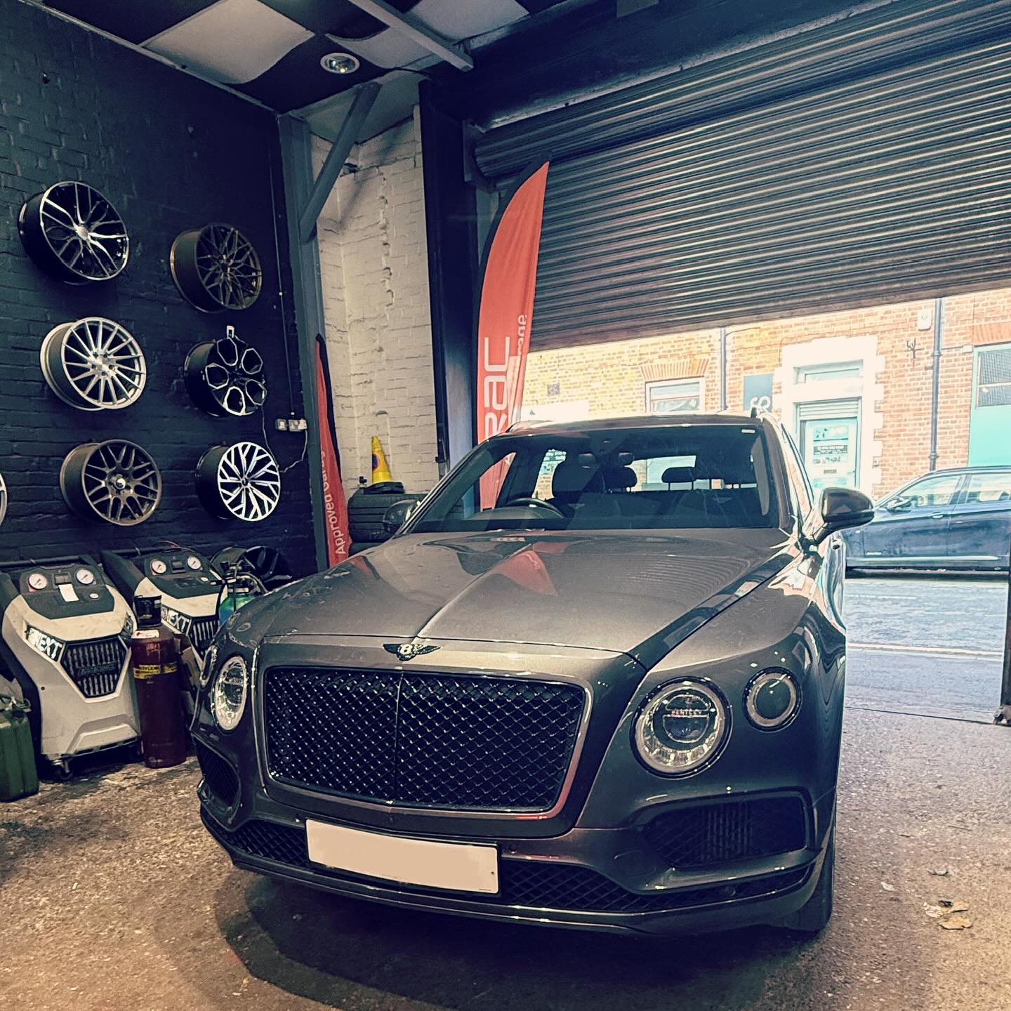 AST Auto Centre | Nottingham