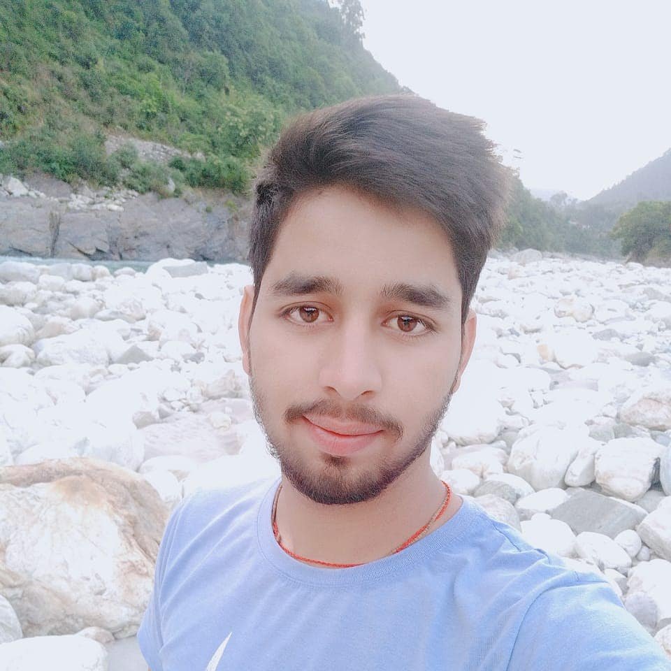 Dr Mayank Pathak