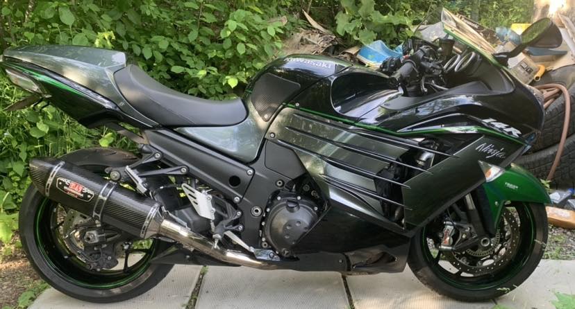 2019 Kawasaki ZX14R with Yoshimura exhaust and -1/1 gearing upgrade