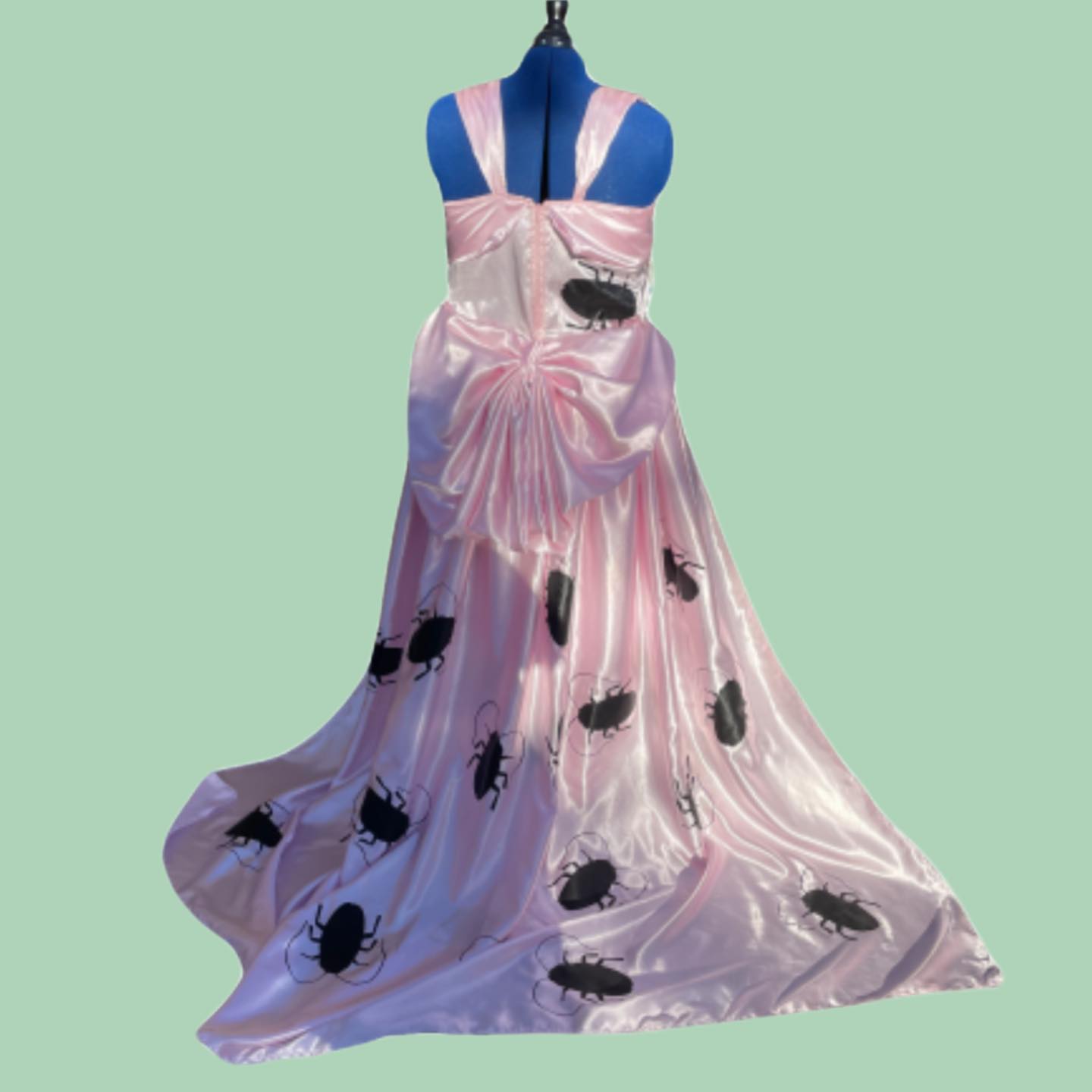 hairspray pink dress Hairspray Movie Wardrobe: Tracy Turnblad (Nikki Blonsky) is wearing Pink  Sequin Dress