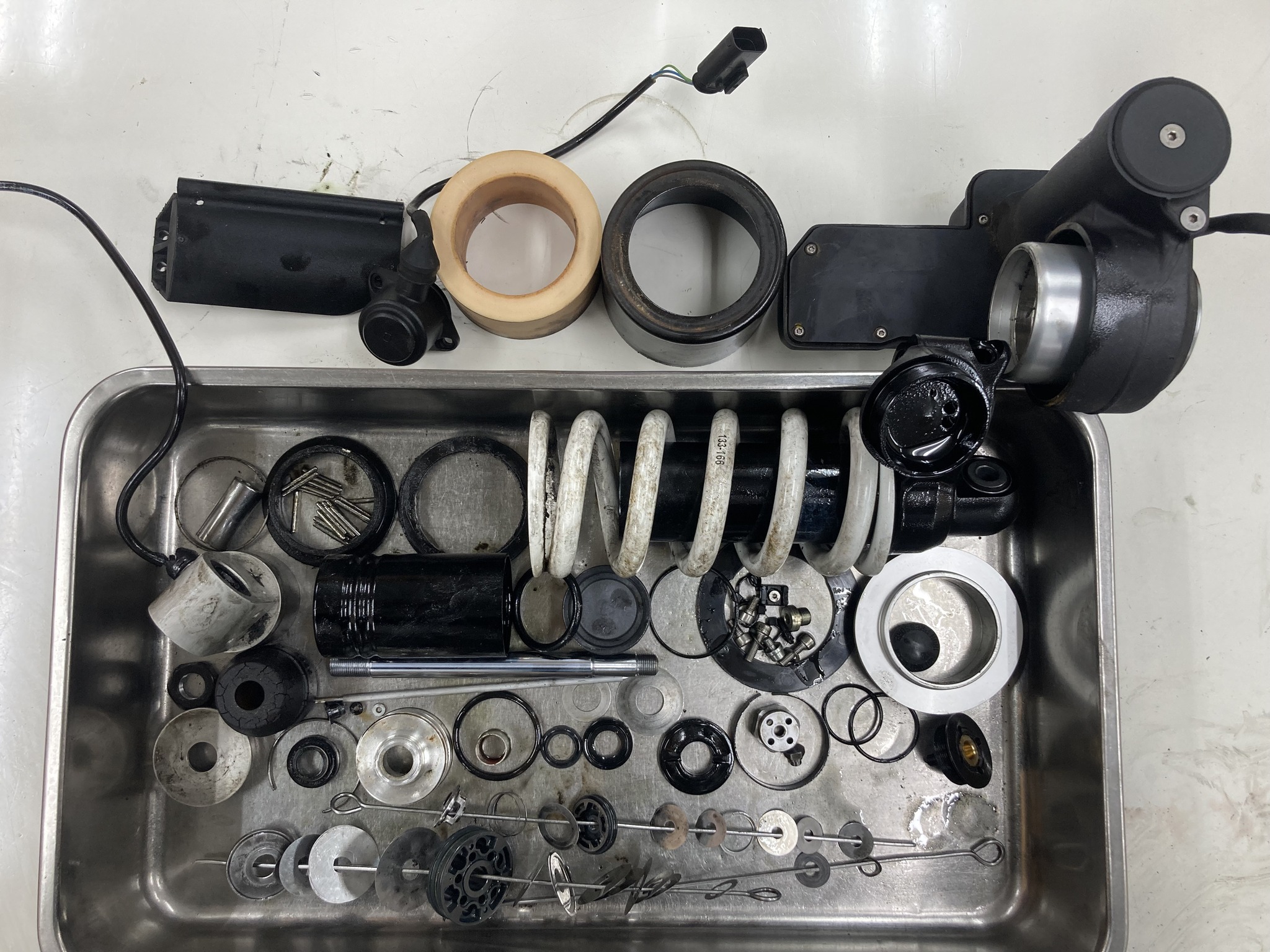 スクーデリアオクムラフロントフォークVTR1000F