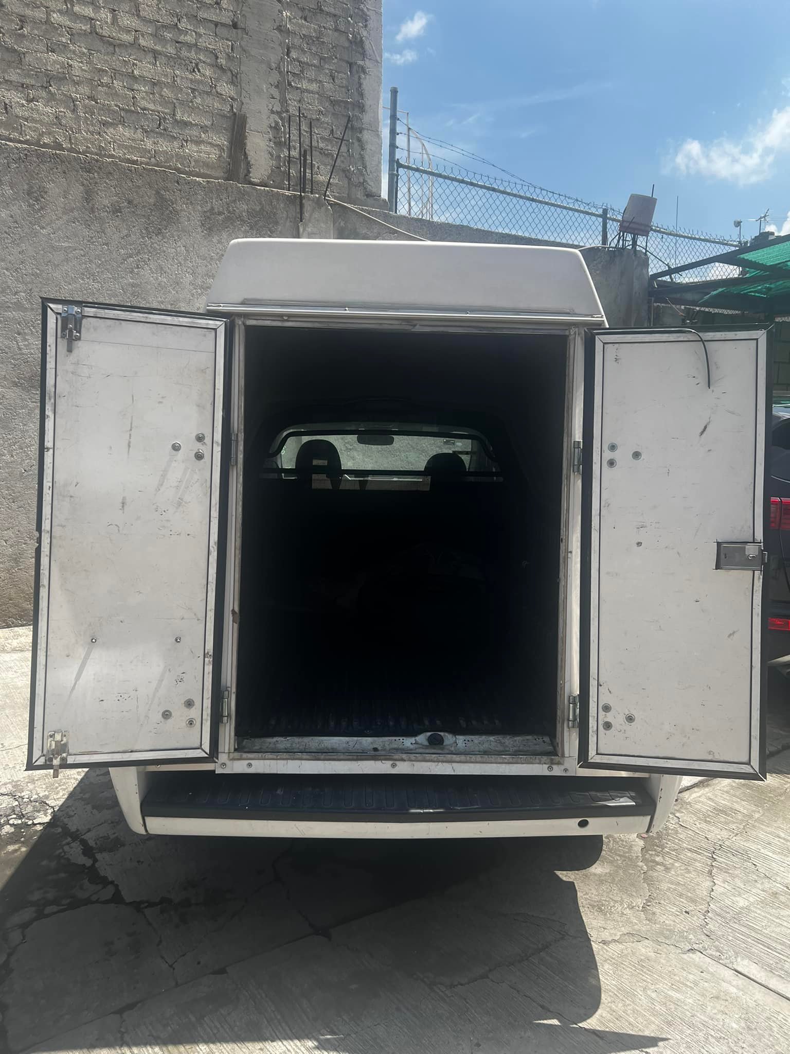 Autos Perrones