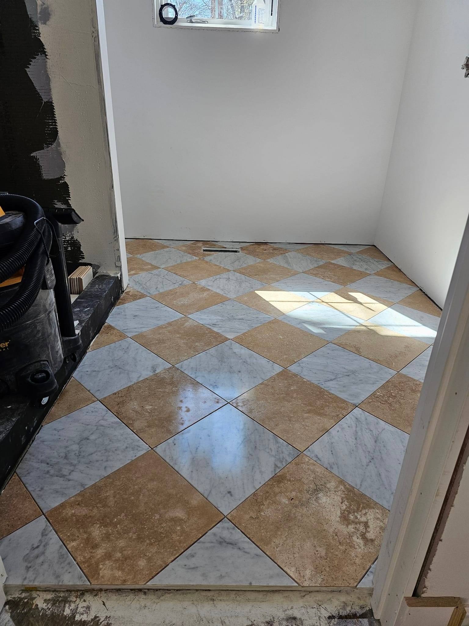 AP Custom Tile & Vinyl