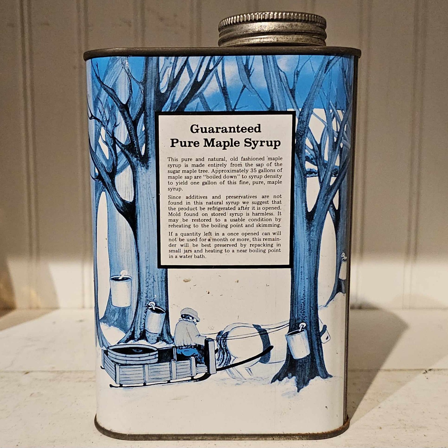 Vintage 1960s log cabin maple syrup dispenser found