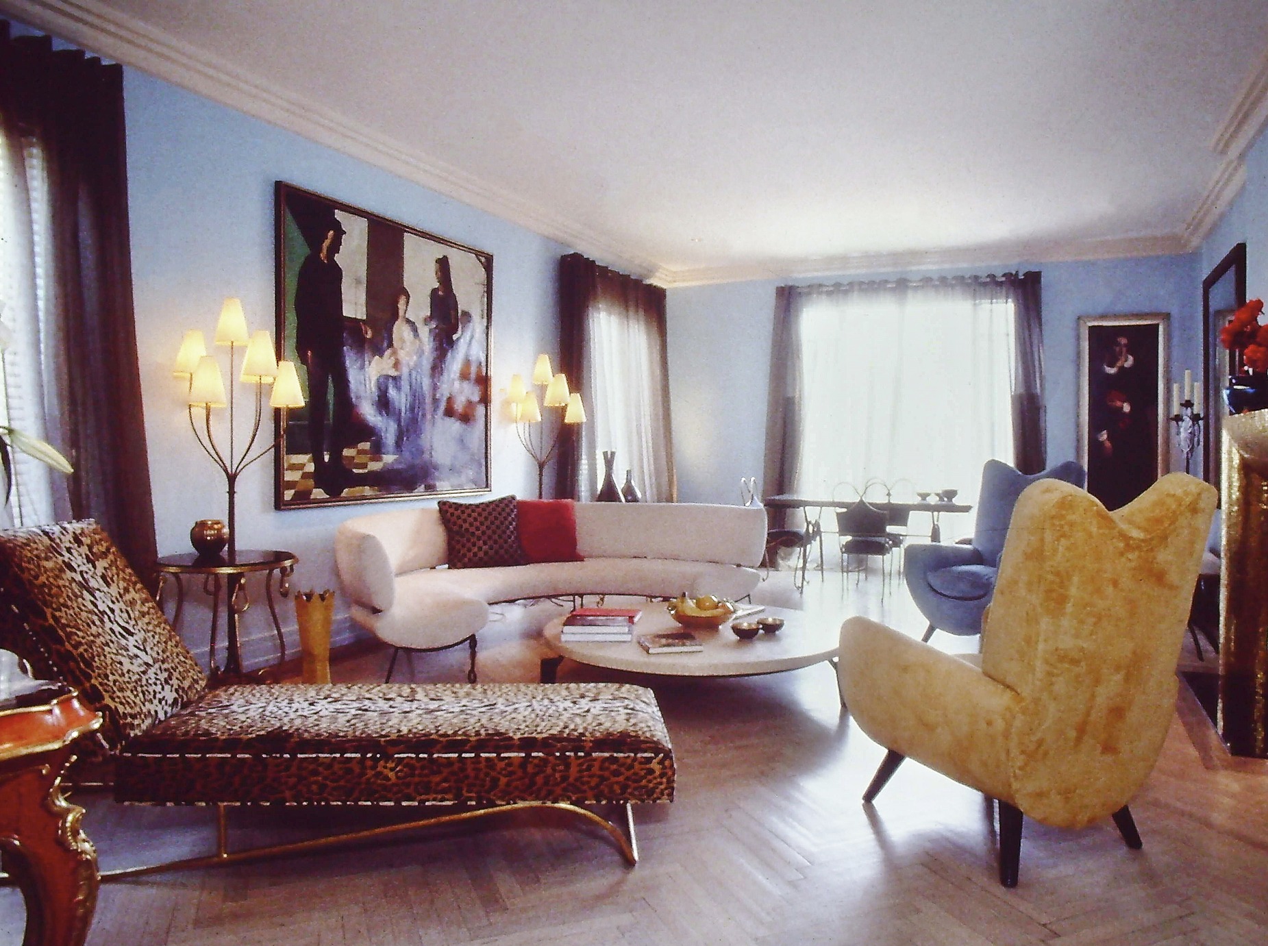 Gallery Detail: Kevin Celebrating Thirty Years Is An Eclectic Penthouse Designed By