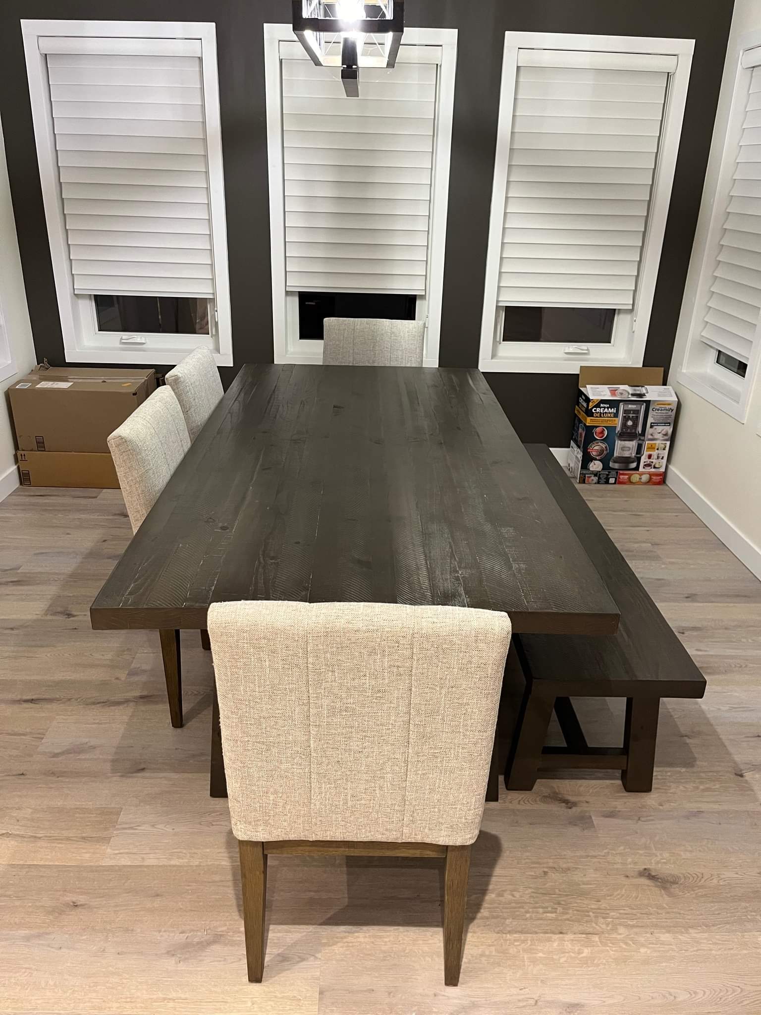 Urban Barn Dining set Dining Furniture Sets Winnipeg, Manitoba