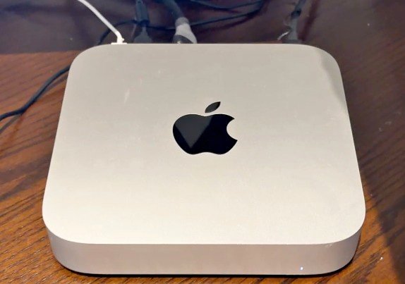 Apple Mac mini M1, 8GB, 512GB SSD - Price is Firm - Desktop