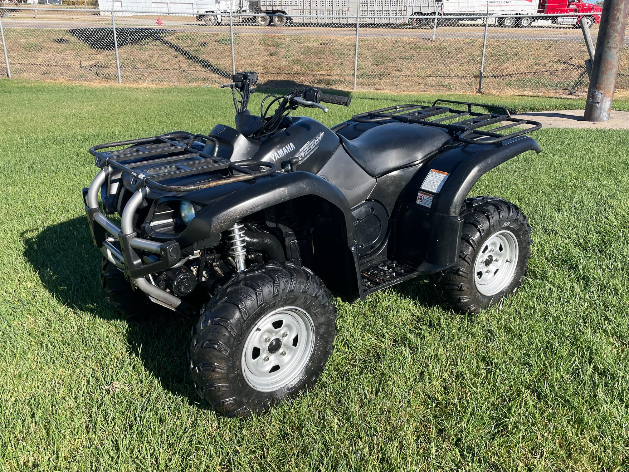 This 2005 Yamaha Grizzly 660 4x4 Special Edition has been 