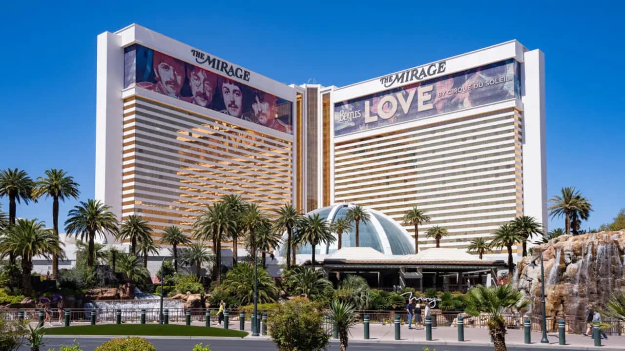 The Mirage Hotel and Casino's Opening and Legacy in Las Vegas