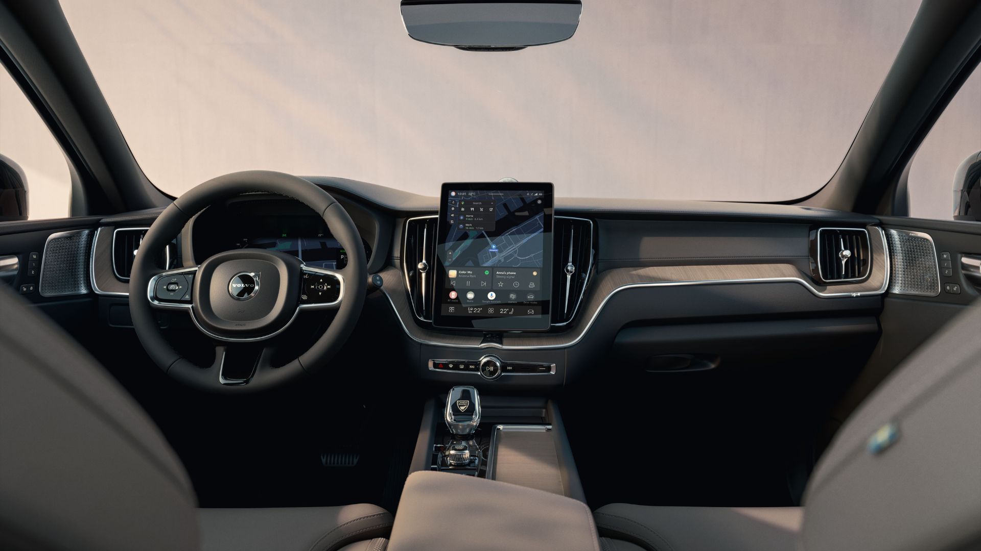 Top - THE FACELIFTED VOLVO XC60 ADDS BIGGER SCREEN AND FASTER SOFTWARE ...