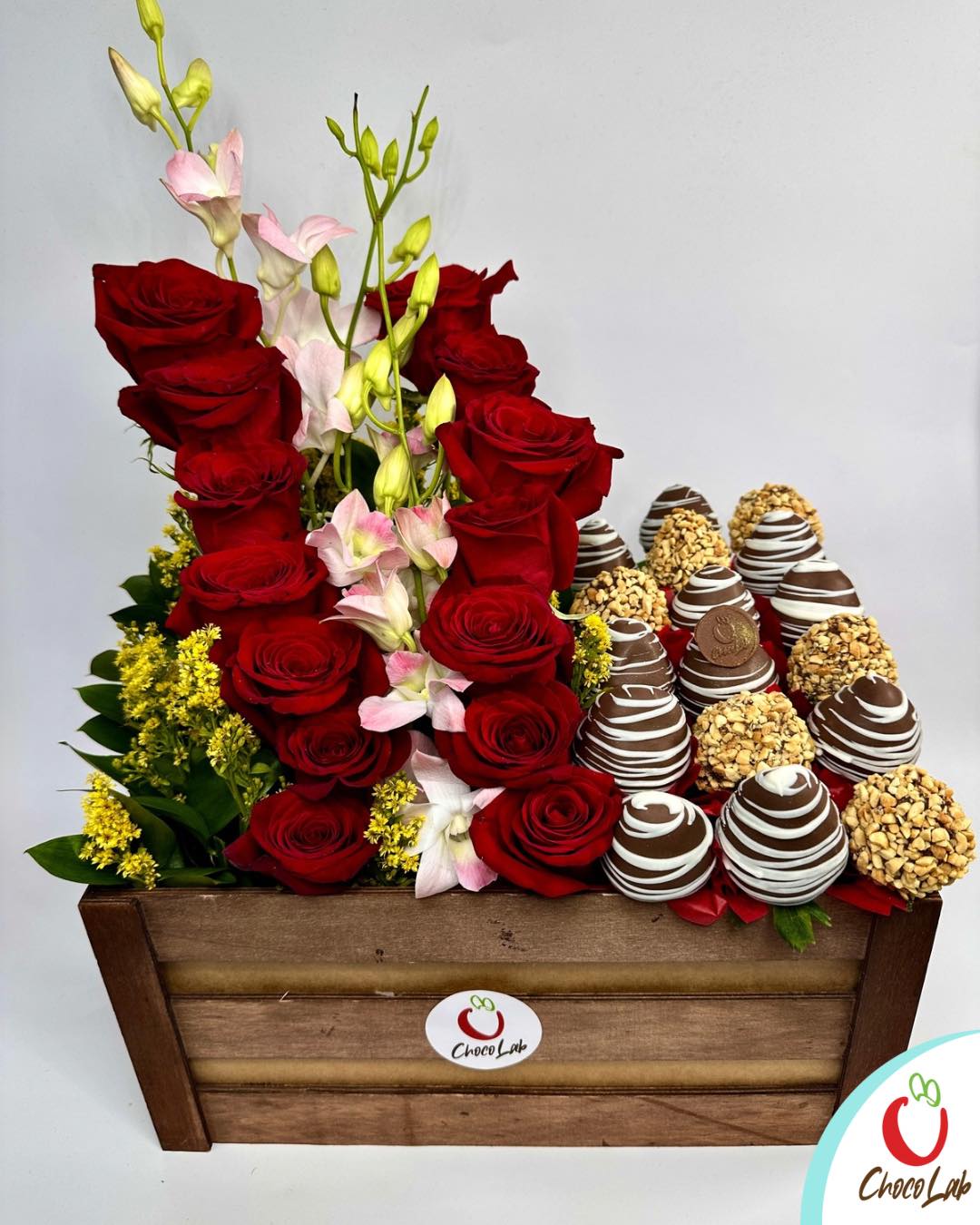 Choco Lab PR - 🌸🌹 ELEGANCIA: Un detalle que deslumbra 🌹🌸... | Facebook
