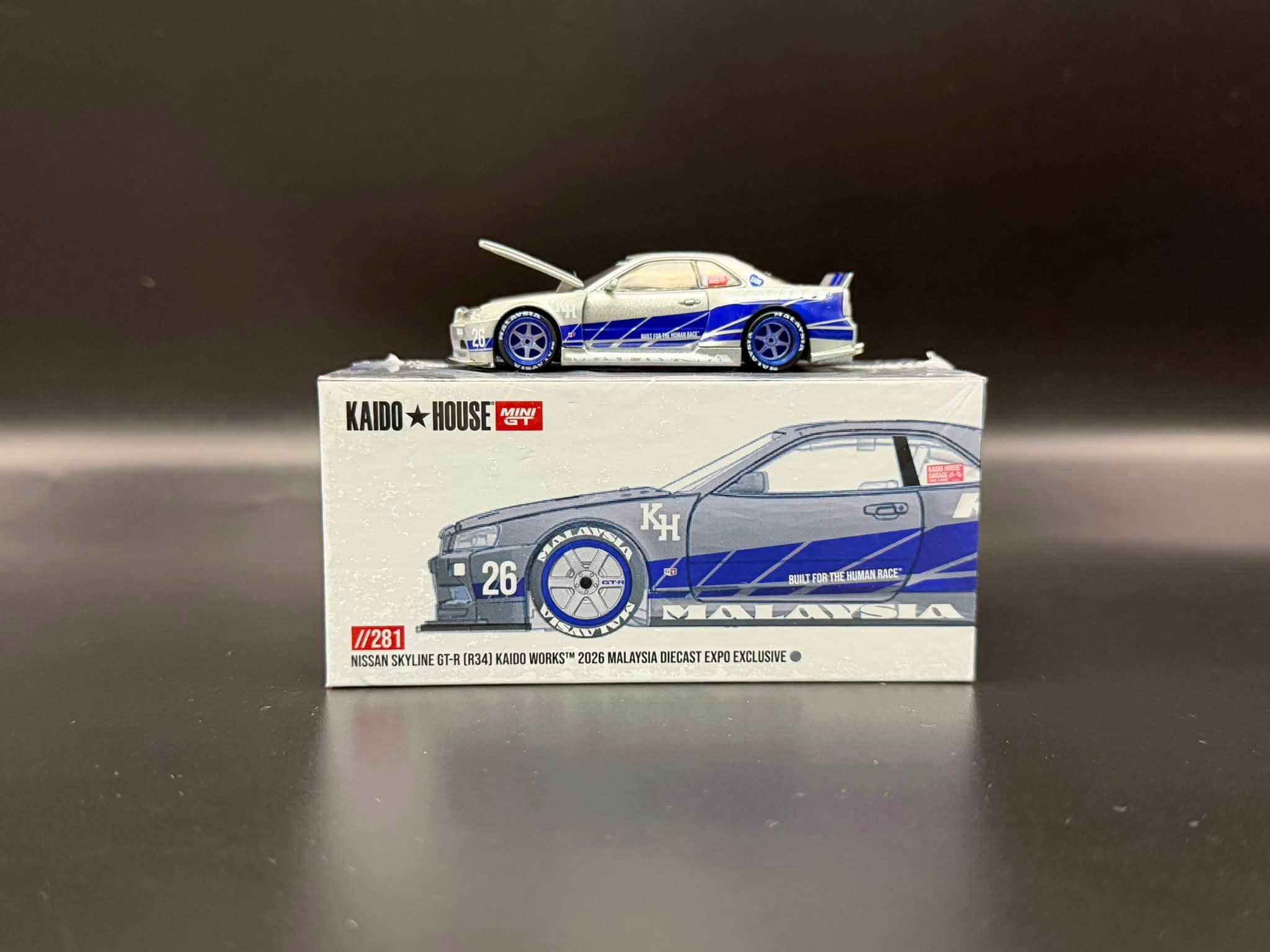 KAIDOHOUSE Nissan Skyline GT-R (R34) Kaido Works Katsura Orange