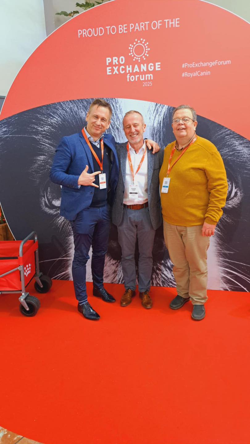 Hungarian Kennel Club - MEOE Szövetség - Tisztelt Kiállítóink, kedves ...