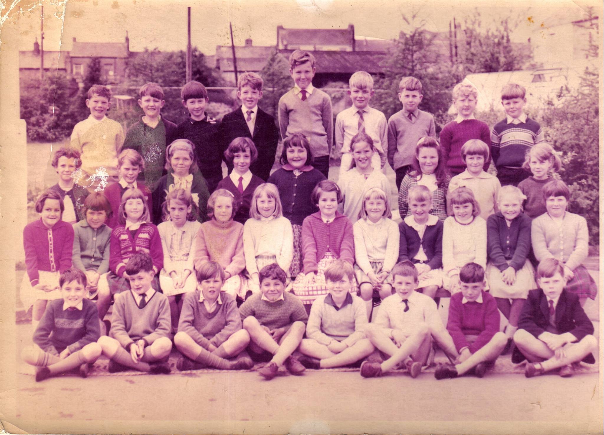 St.Austell - Carclaze Junior School c1965 class age 9. Taught by Mrs ...