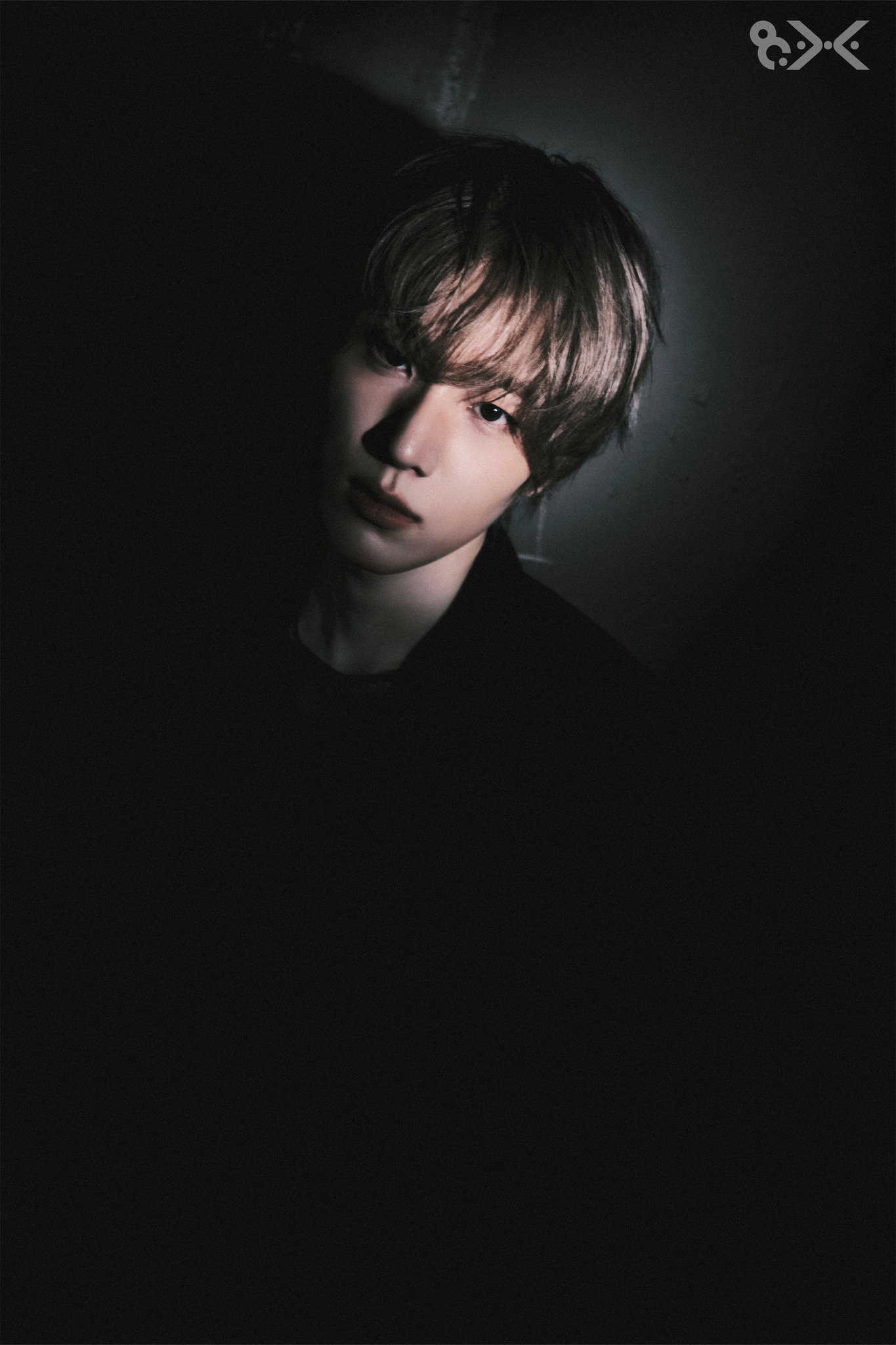 8TURN (에잇턴) THE 3RD SINGLE ALBUM [8.X] 𝗖𝗢𝗡𝗖𝗘𝗣𝗧
