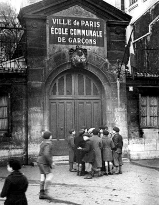 Paris, 1935 📷 Fred Stein