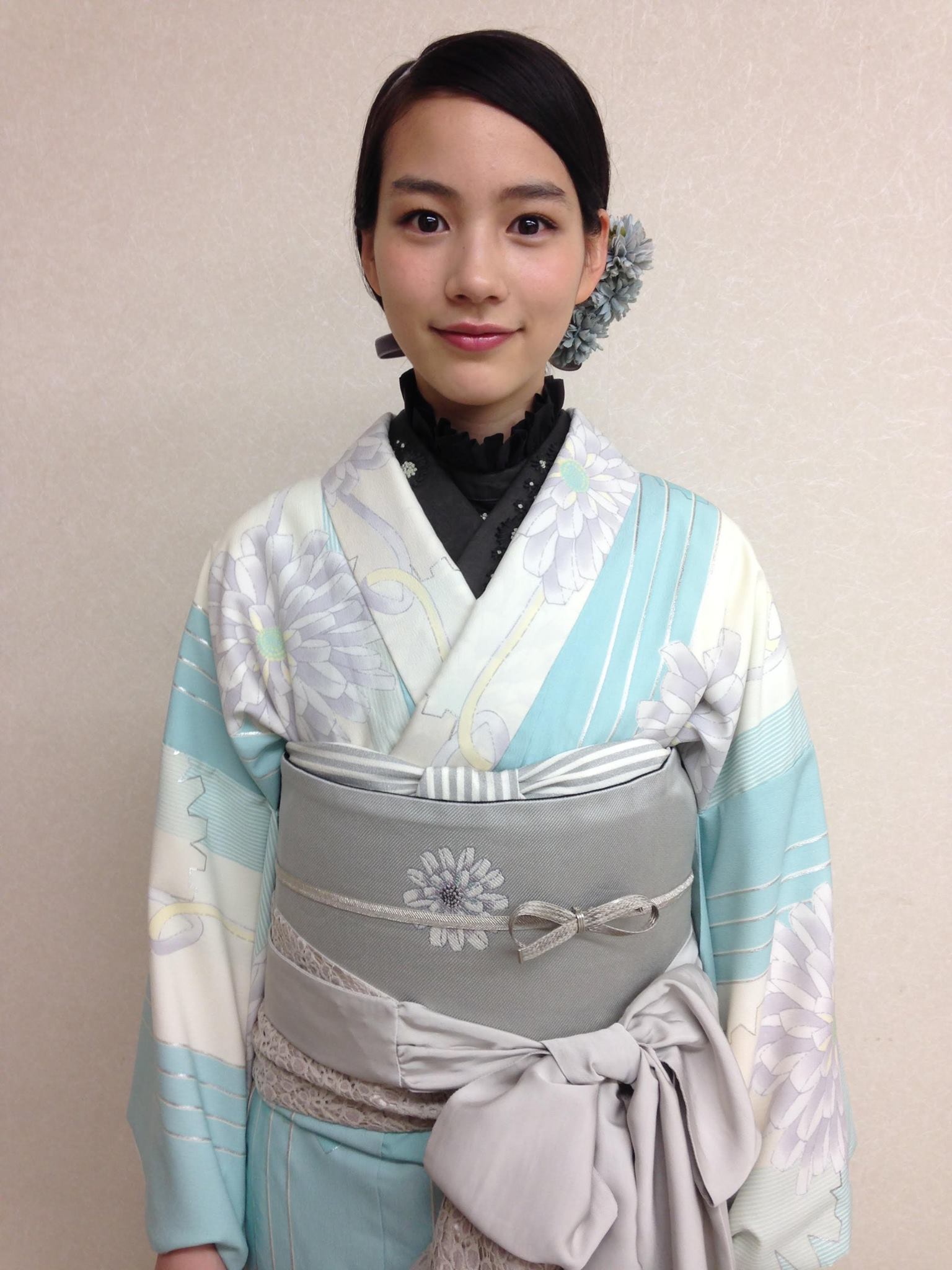 レプロエンタテインメント 能年玲奈