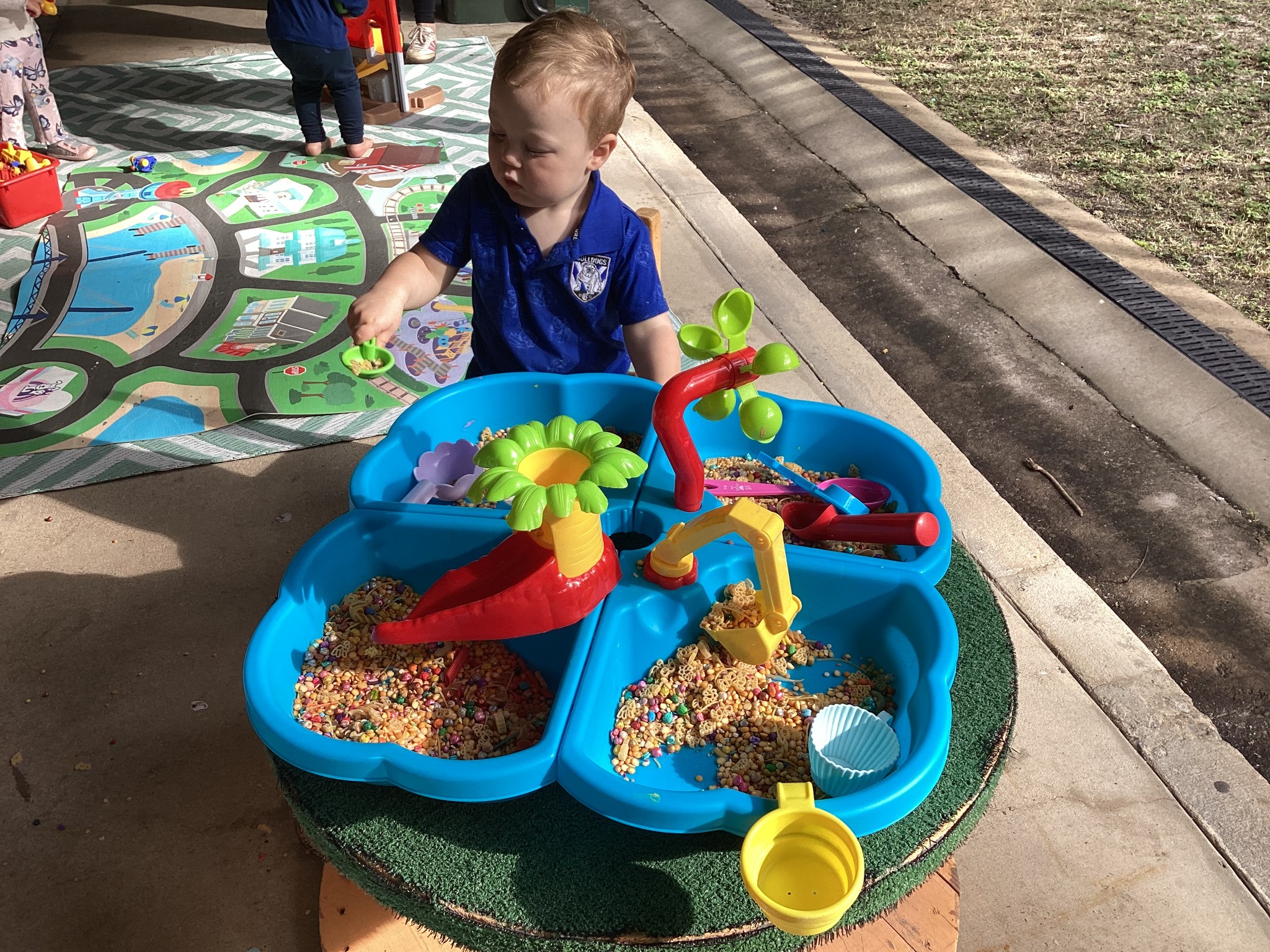 Kin Kora State School