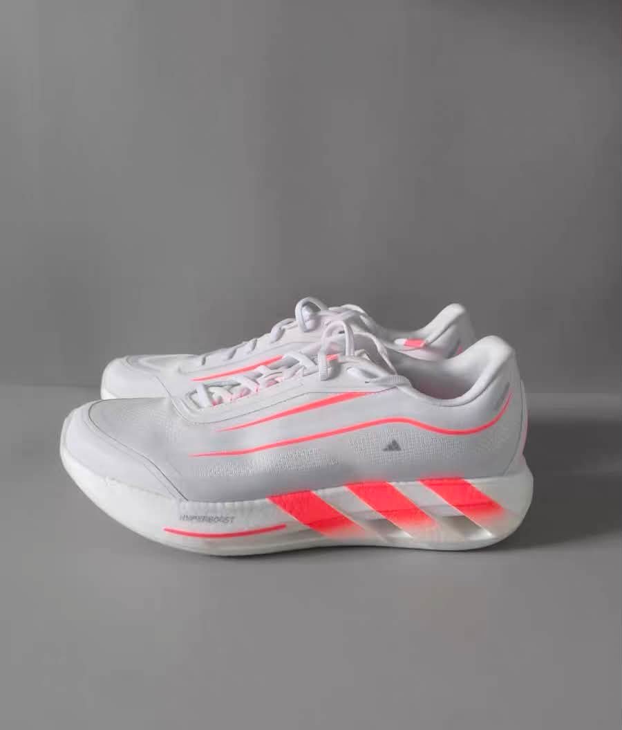 原本期待本次大迫傑會穿著NIKE已發表的Vaporfly 3出戰東京馬拉松2023
