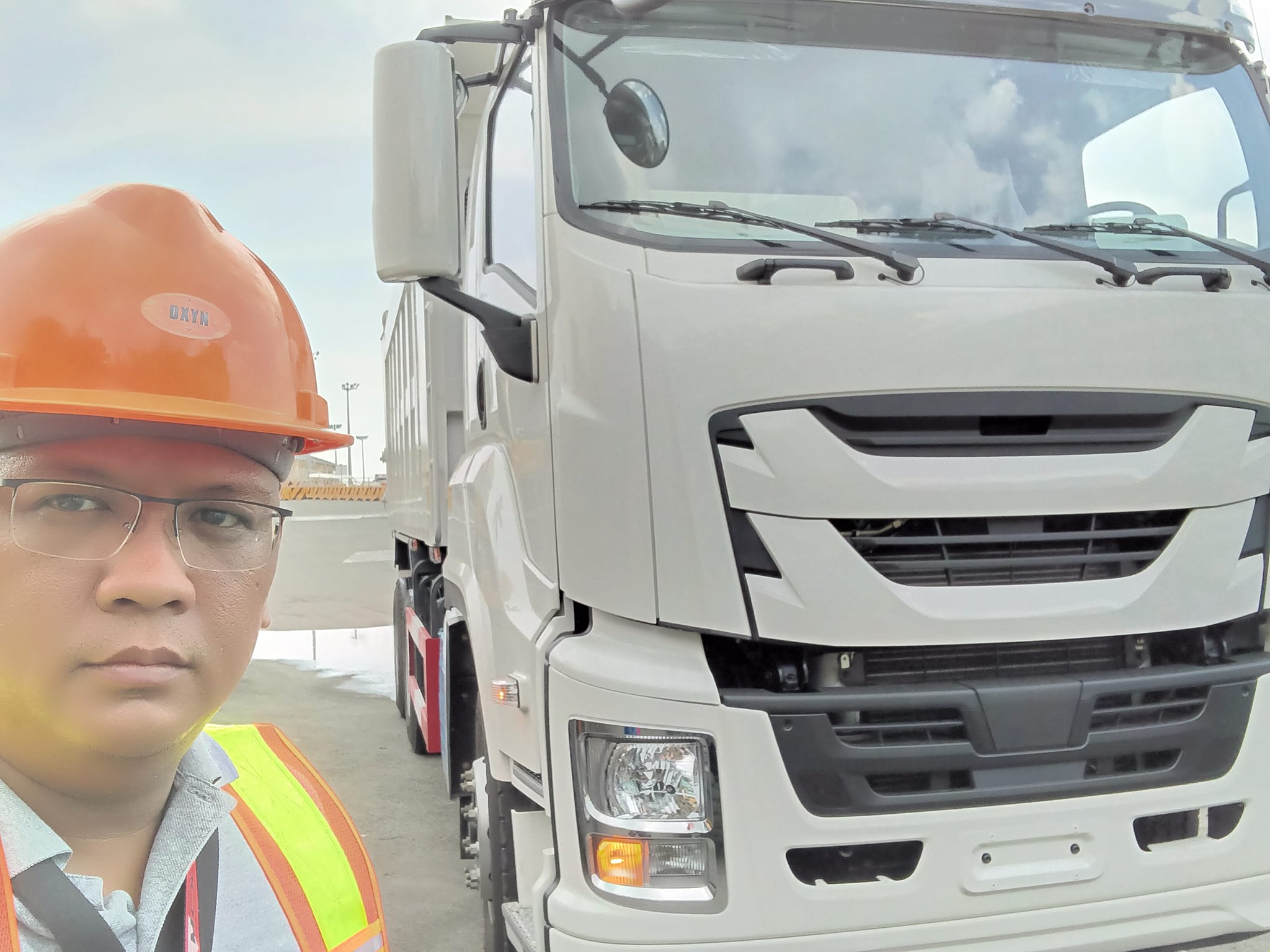 Jeric T. Reyes Licensed Customs Broker -JTR Solutions | Imus