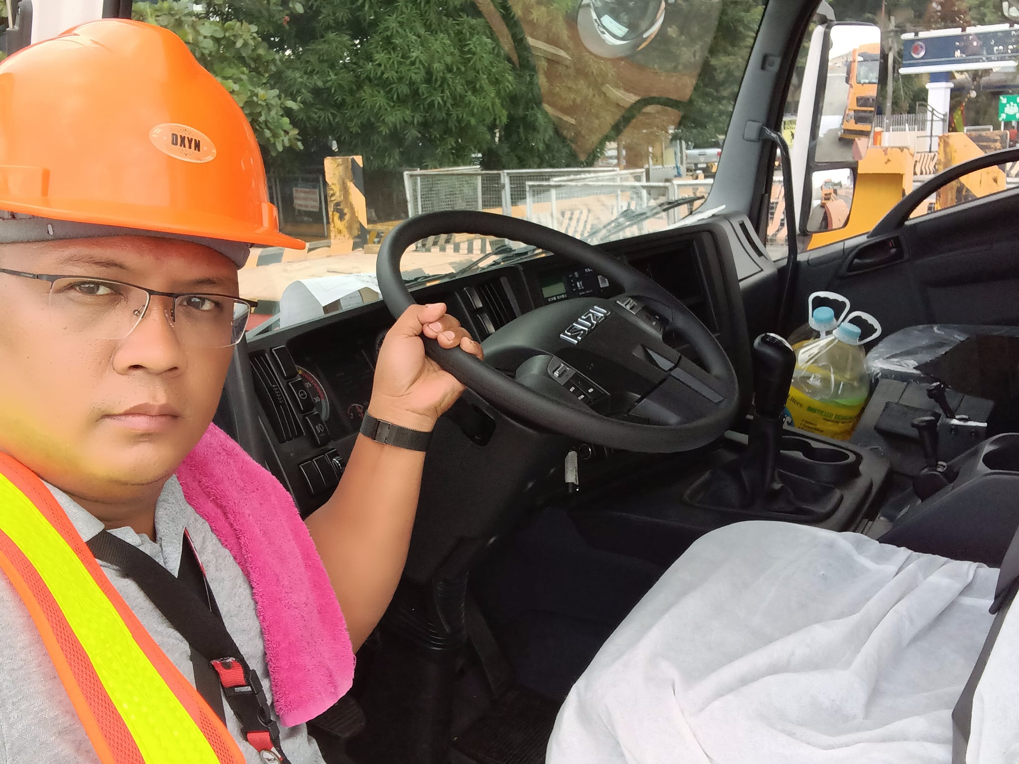 Jeric T. Reyes Licensed Customs Broker -JTR Solutions | Imus