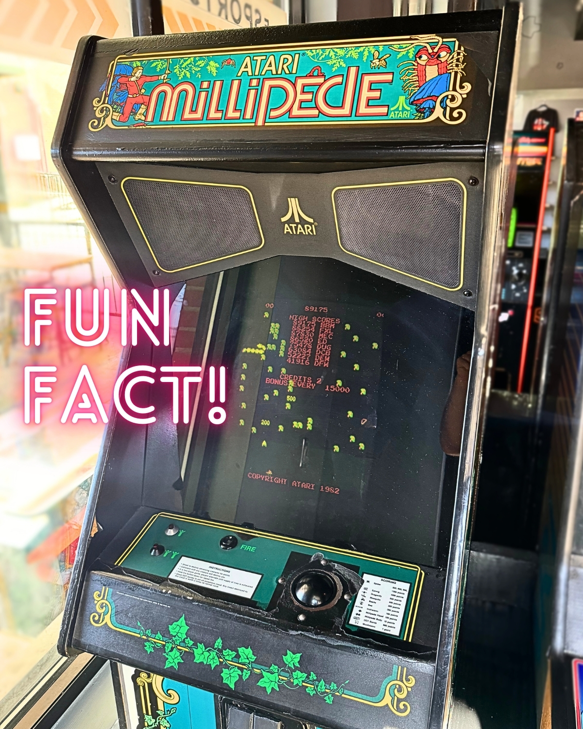 ティム Atari's Centipede and Millipede evolution