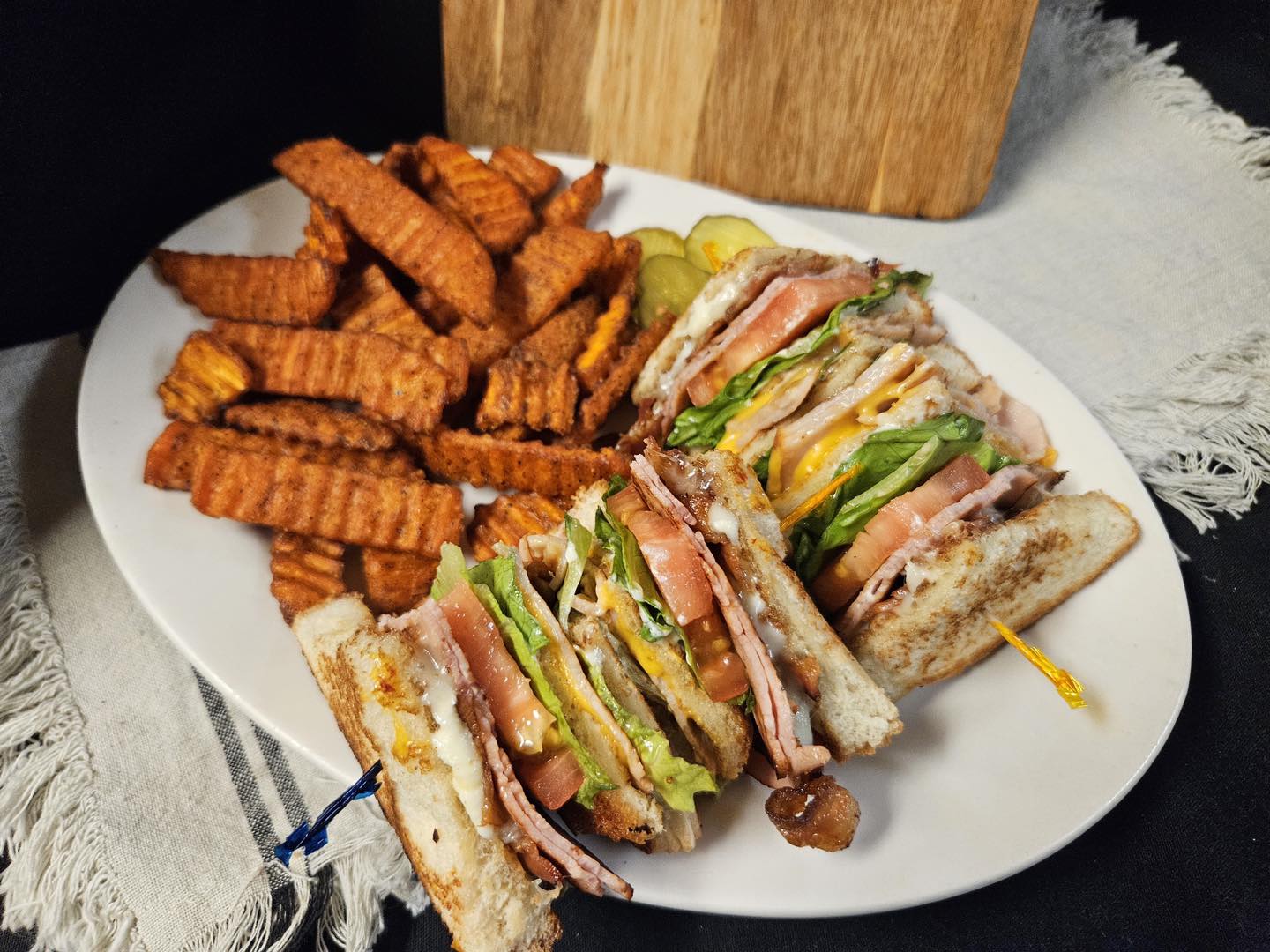 Rodeside Grill | Windsor WI