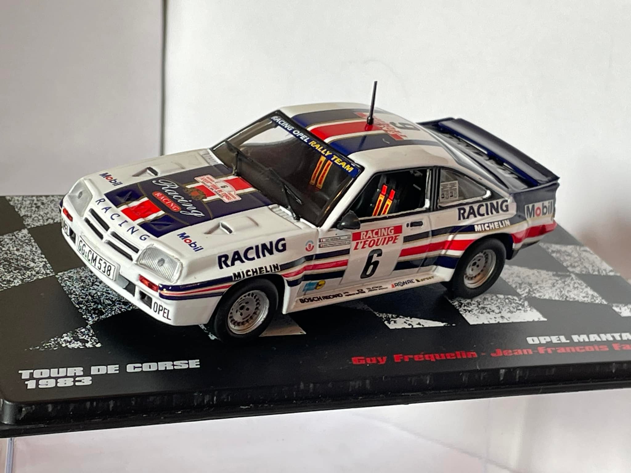 Modellino IXO 1:43 – Van Chevrolet G-Series Rothmans Opel Rally 1983 Assistance – RAC374X