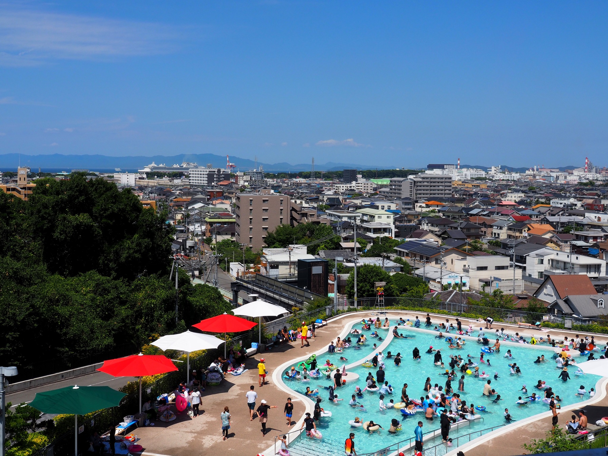 活動歴および当時の関連ビジュアル記録