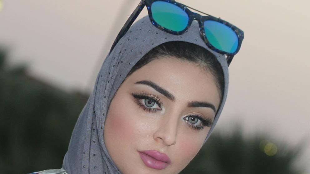 مطلقه من الخميس جاده Iu U33 Twitter