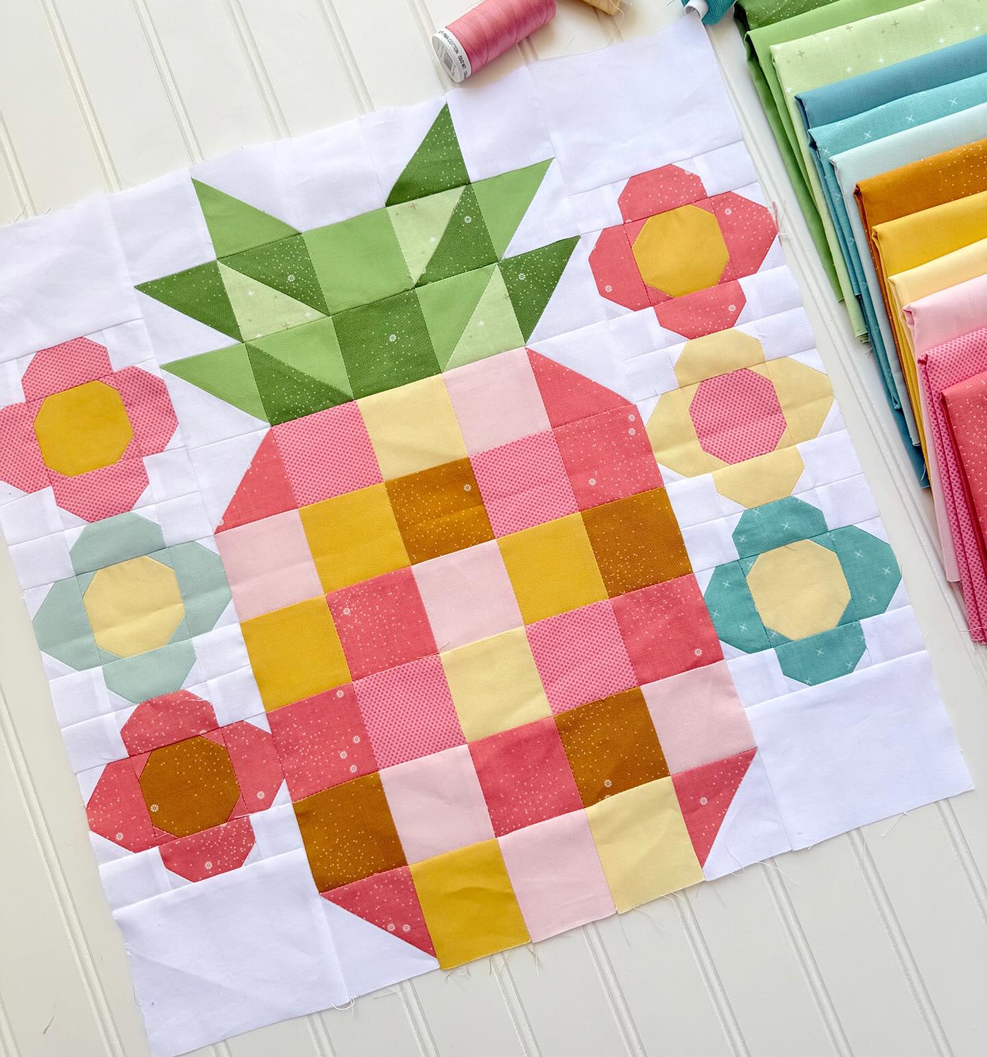 A Bright Corner - The 9th and LAST block pattern for the... | Facebook